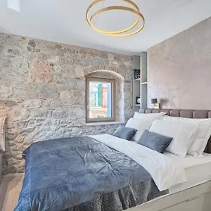 https://magnolia-luxury-rooms.splithotels.org