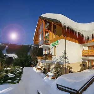 https://pension-a-restaurant-karolina.spindleruvmlyn-hotels.com